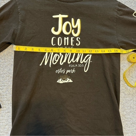 Graphic Tee Long Sleeve Black Psalms 30:5 Joy comes in the morning Size S - Picture 11 of 11